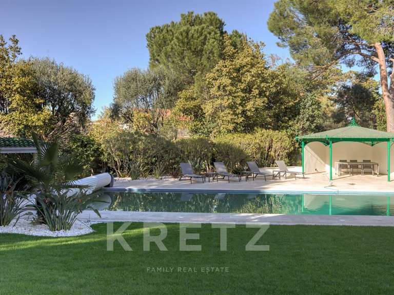 House cap-d-antibes - 6 bedrooms - 300m²