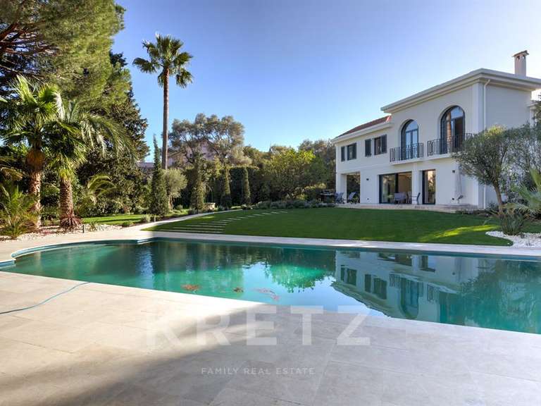House cap-d-antibes - 6 bedrooms - 300m²