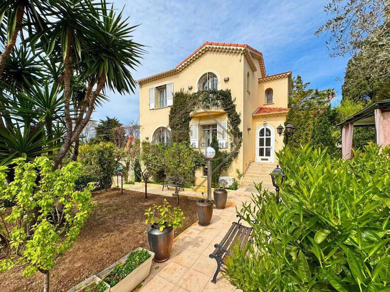 House cap-d-antibes - 4 bedrooms