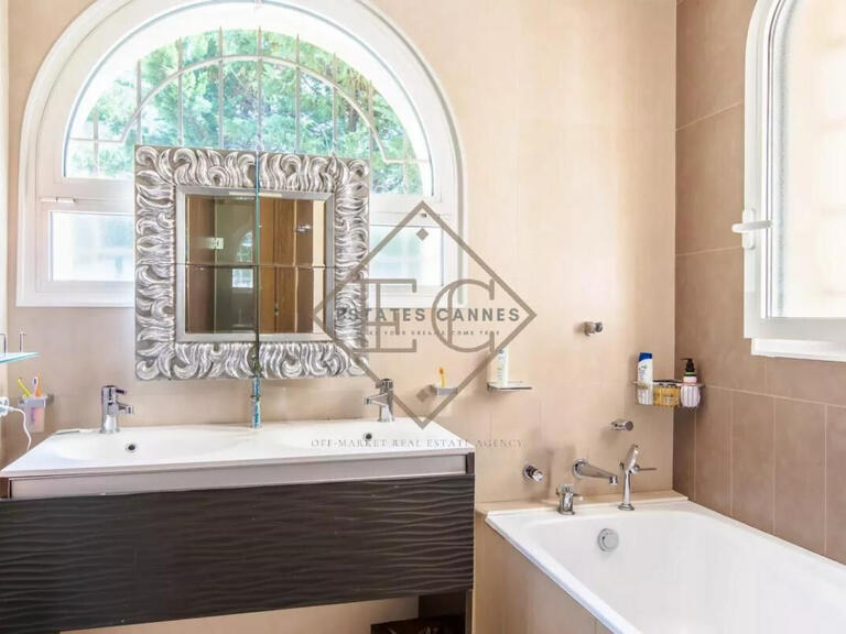 Maison Cap-d-antibes - 4 chambres