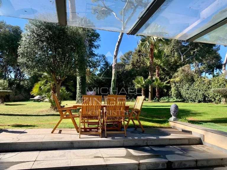 House cap-d-antibes - 4 bedrooms - 230m²