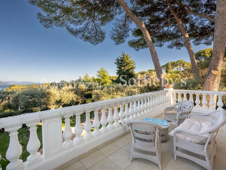 Maison avec Vue sur mer Cap-d-antibes - 5 chambres - 240m²