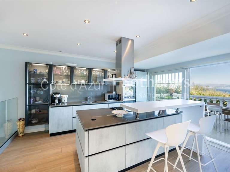 House with Sea view cap-d-antibes - 5 bedrooms - 240m²