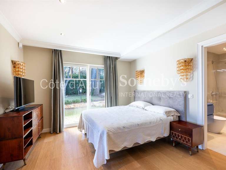 Maison avec Vue sur mer Cap-d-antibes - 5 chambres - 240m²