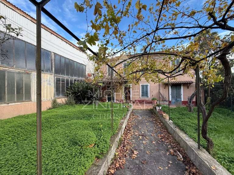 Maison Cap-d-antibes - 2 chambres - 120m²