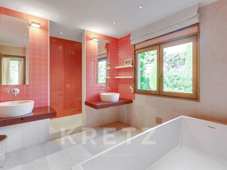 Maison avec Vue sur mer Cap-d-antibes - 5 chambres - 253m²