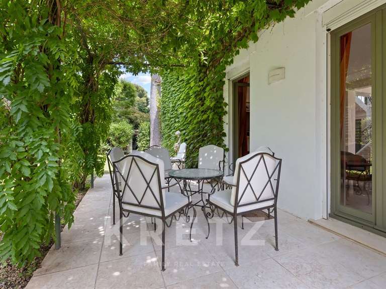 Maison avec Vue sur mer Cap-d-antibes - 5 chambres - 253m²