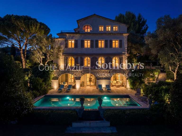 House with Sea view cap-d-antibes - 4 bedrooms - 300m²