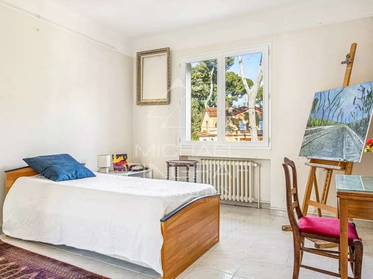 House cap-d-antibes - 5 bedrooms - 208m²