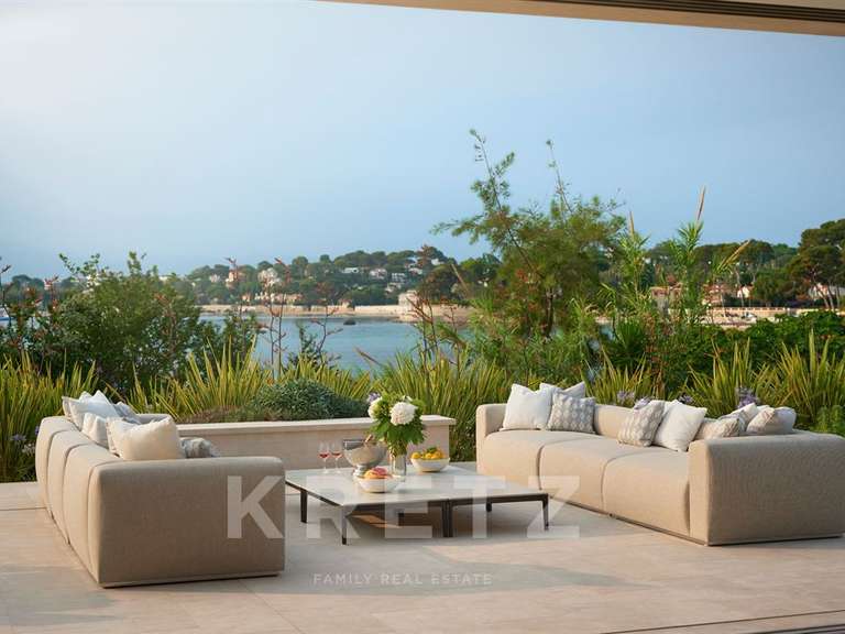 Maison avec Vue sur mer Cap-d-antibes - 9 chambres - 1489m²