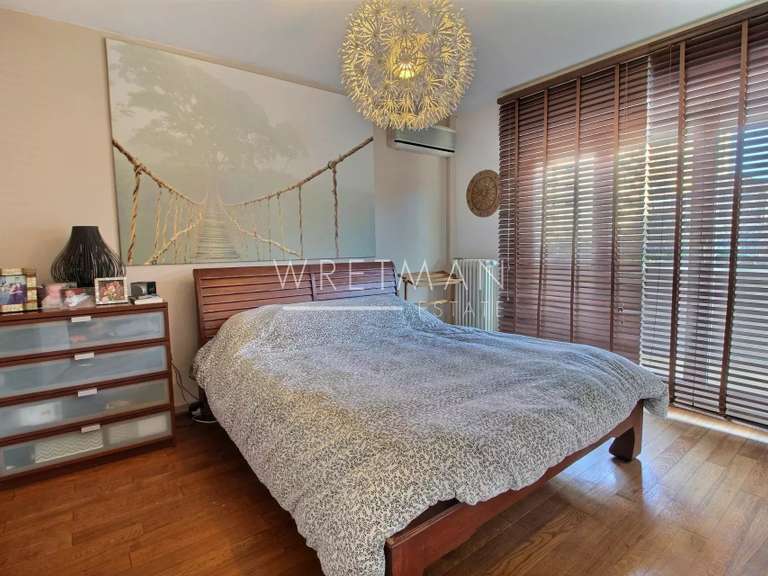 Maison Cap-d-antibes - 5 chambres - 173m²