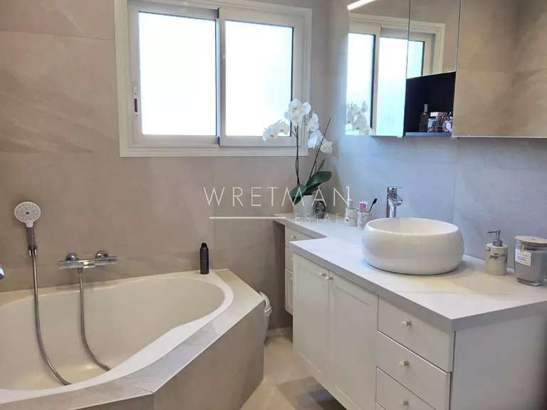 House cap-d-antibes - 5 bedrooms - 173m²