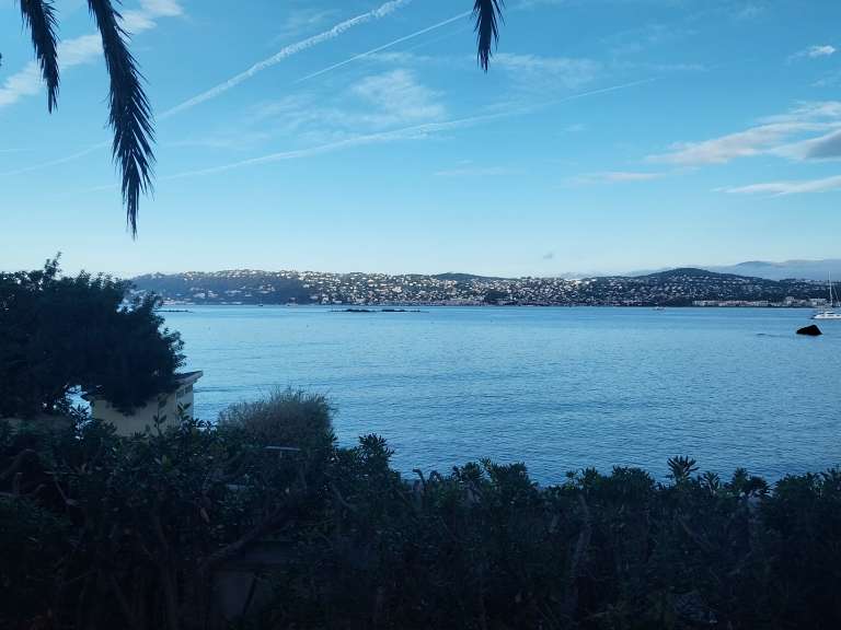 Maison avec Vue sur mer Cap-d-antibes - 3 chambres - 143m²