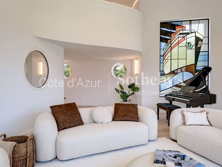 Maison Cap-d-antibes - 4 chambres - 280m²