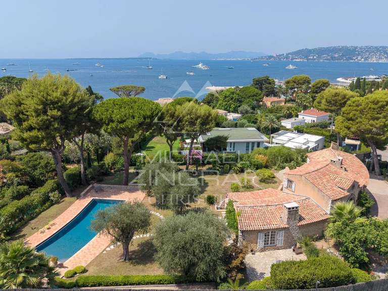 Maison avec Vue sur mer Cap-d-antibes - 6 chambres - 240m²