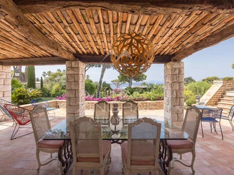 Maison avec Vue sur mer Cap-d-antibes - 6 chambres - 240m²