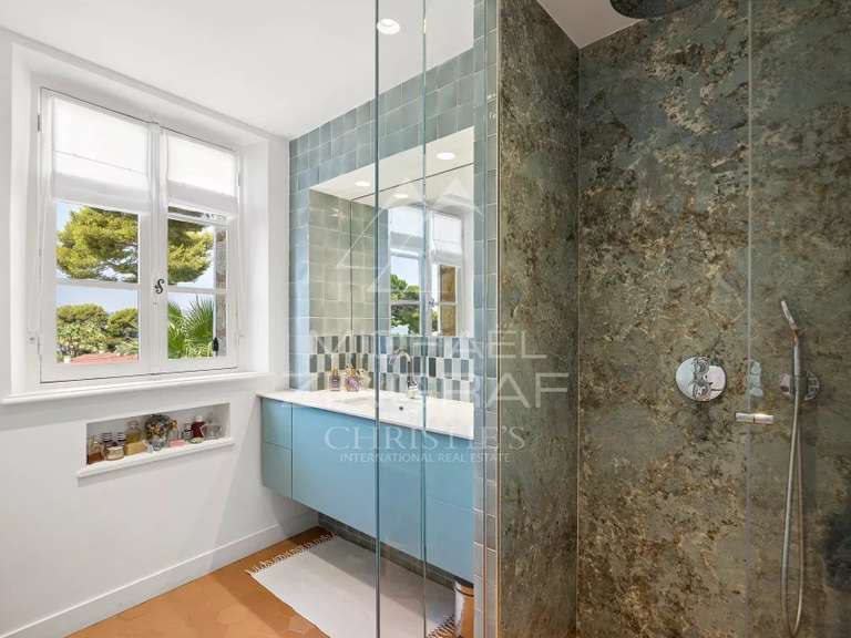 Maison avec Vue sur mer Cap-d-antibes - 6 chambres - 240m²