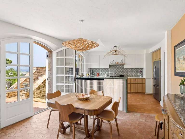 Maison avec Vue sur mer Cap-d-antibes - 6 chambres - 240m²