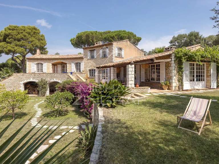 Maison avec Vue sur mer Cap-d-antibes - 6 chambres - 240m²