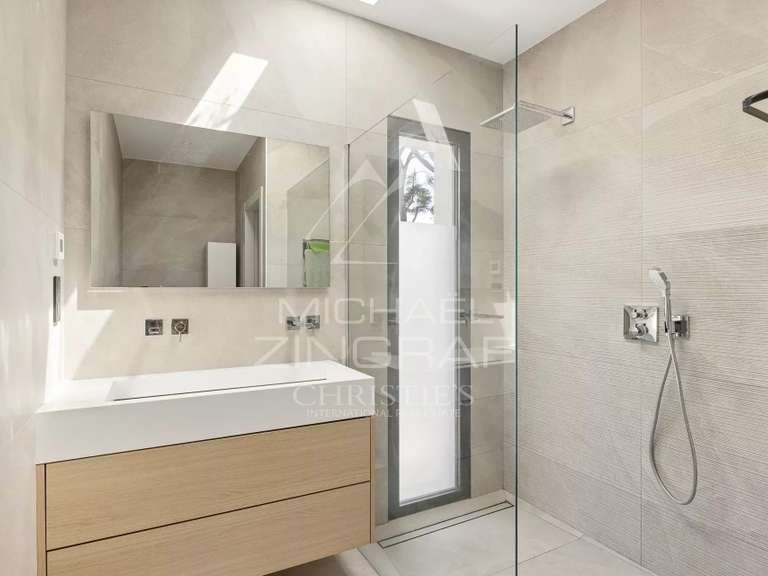 Maison Cap-d-antibes - 3 chambres - 122m²