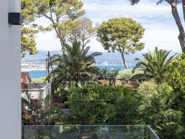 Maison Cap-d-antibes - 3 chambres - 122m²