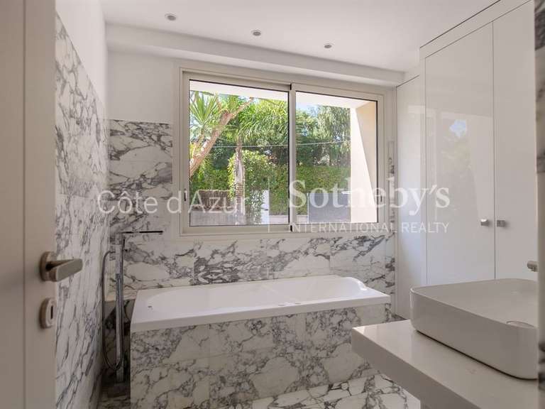Maison avec Vue sur mer Cap-d-antibes - 4 chambres - 320m²