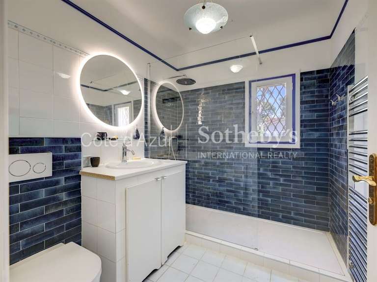 Maison avec Vue sur mer Cap-d-antibes - 6 chambres - 300m²