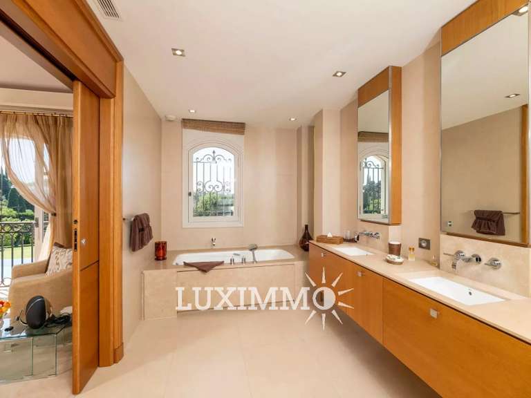 Propriété avec Vue sur mer Cap-d-antibes - 6 chambres - 630m²