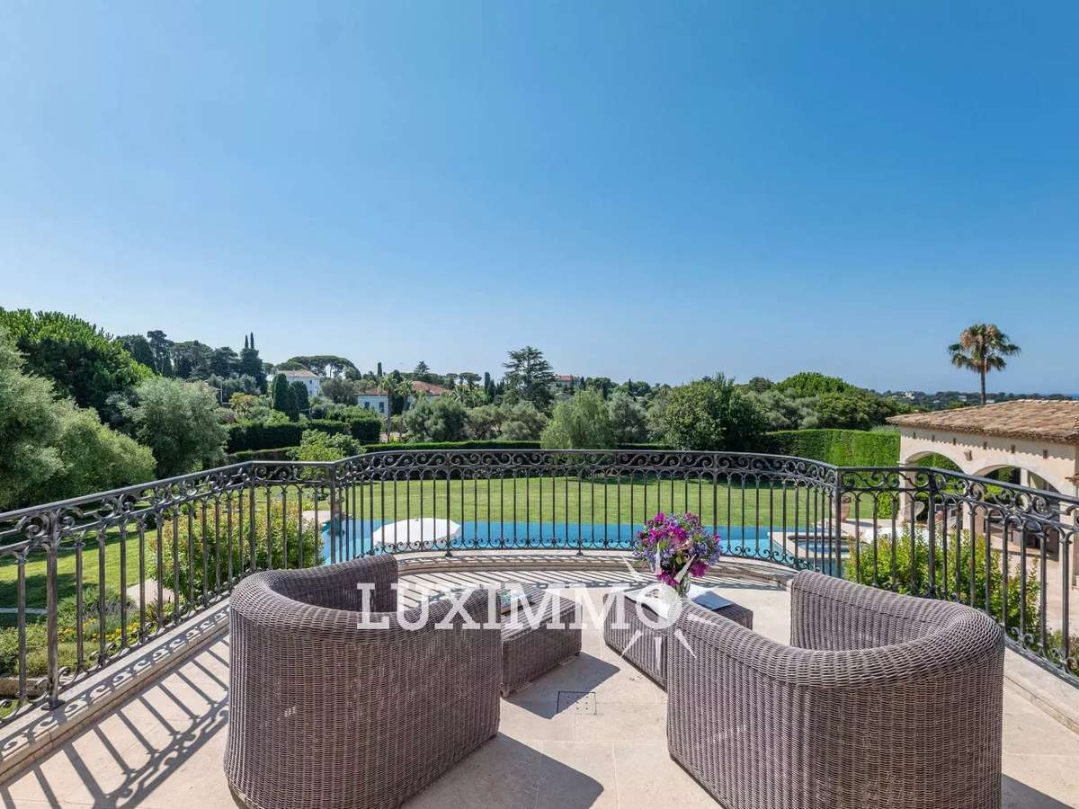 Propriété Cap-d-antibes