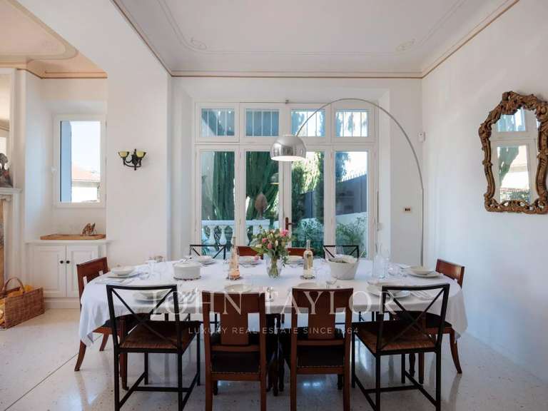 Propriété avec Vue sur mer Cap-d-antibes - 5 chambres - 245m²