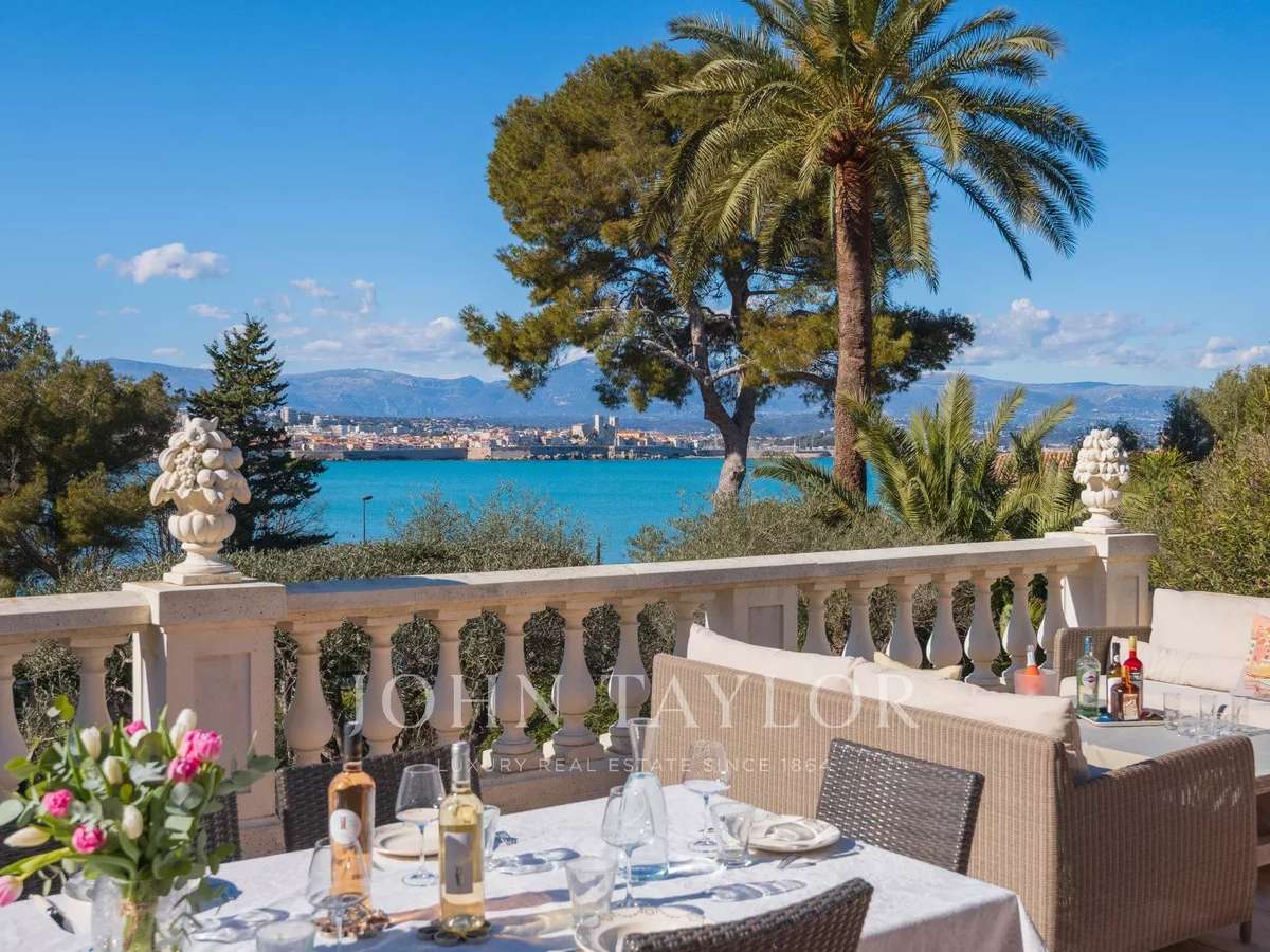 Propriété Cap-d-antibes