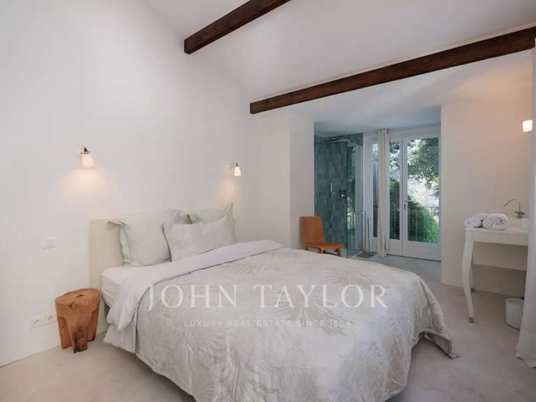 Propriété avec Vue sur mer Cap-d-antibes - 5 chambres - 245m²