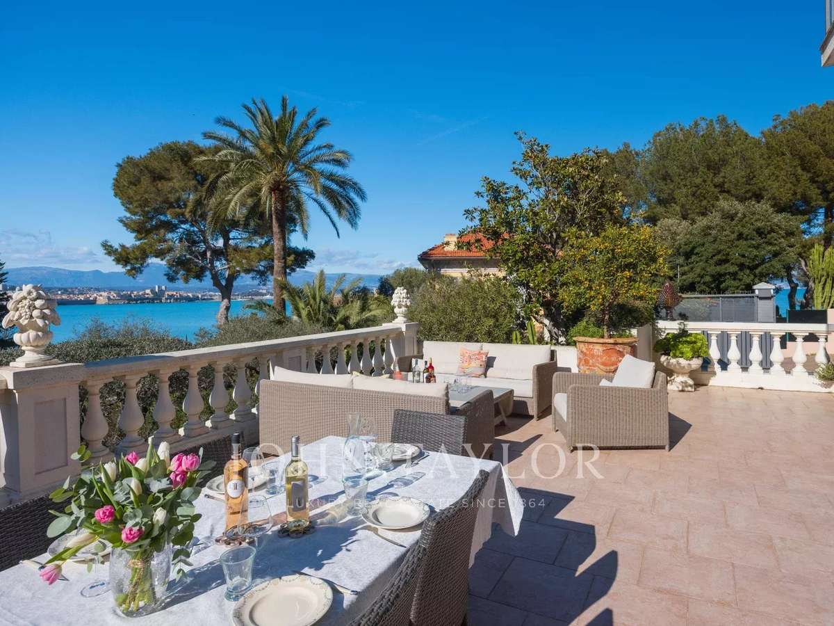 Propriété Cap-d-antibes