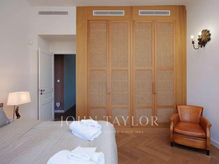 Propriété avec Vue sur mer Cap-d-antibes - 5 chambres - 245m²