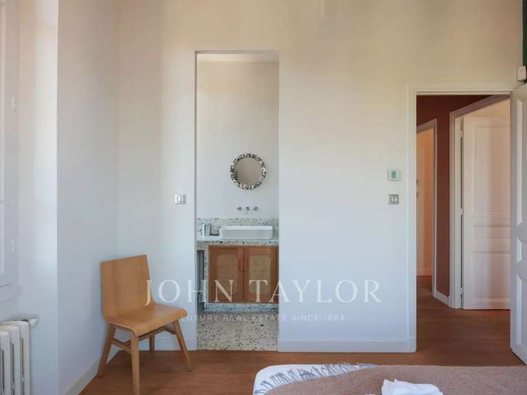 Propriété avec Vue sur mer Cap-d-antibes - 5 chambres - 245m²