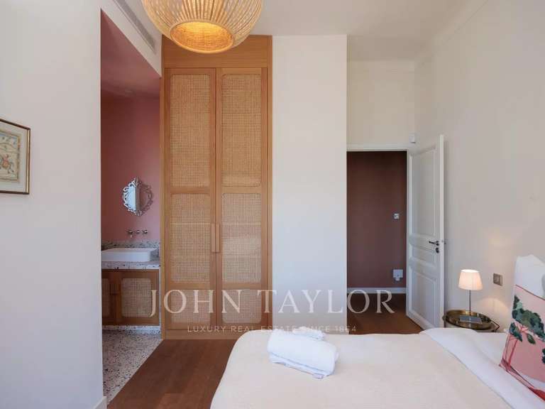 Propriété avec Vue sur mer Cap-d-antibes - 5 chambres - 245m²
