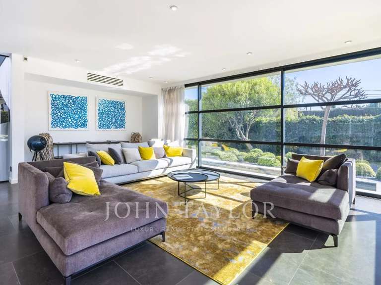 Propriété avec Vue sur mer Cap-d-antibes - 5 chambres - 320m²