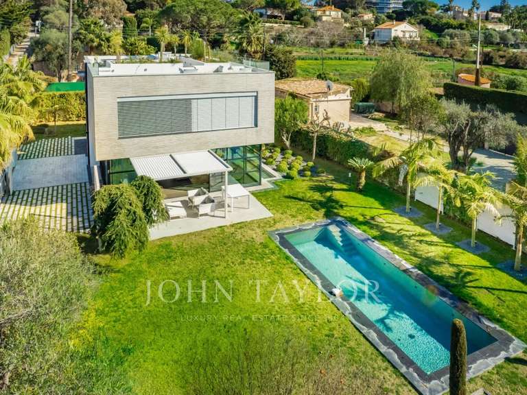 Propriété avec Vue sur mer Cap-d-antibes - 5 chambres - 320m²
