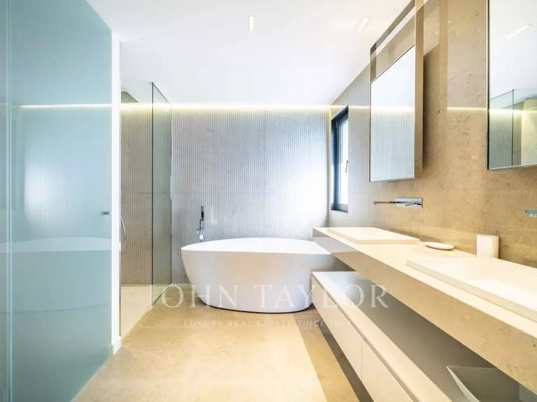 Propriété avec Vue sur mer Cap-d-antibes - 5 chambres - 320m²