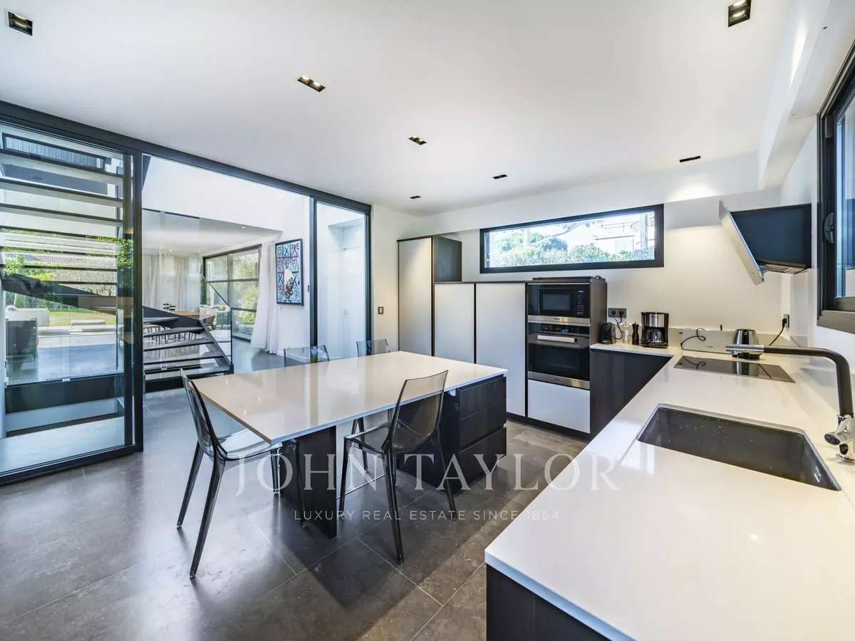 Propriété Cap-d-antibes