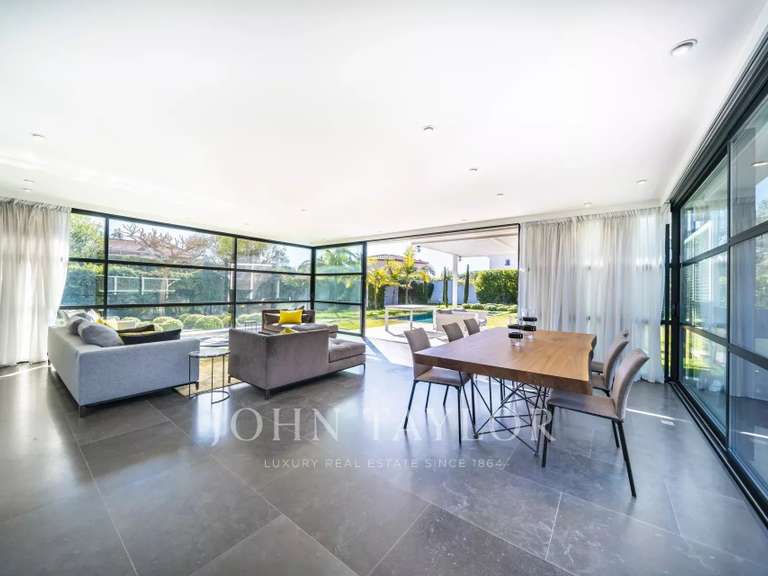 Propriété avec Vue sur mer Cap-d-antibes - 5 chambres - 320m²