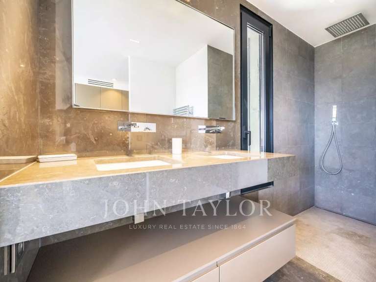 Propriété avec Vue sur mer Cap-d-antibes - 5 chambres - 320m²