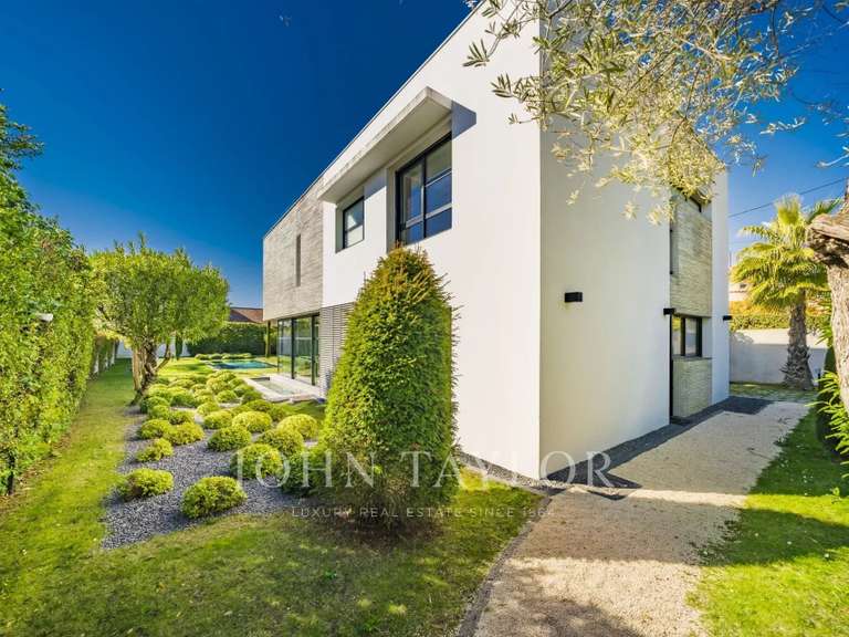 Propriété avec Vue sur mer Cap-d-antibes - 5 chambres - 320m²