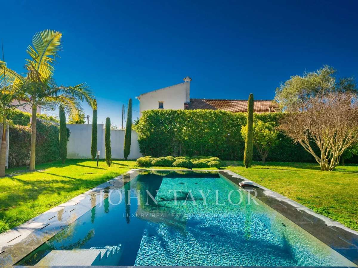 Propriété Cap-d-antibes