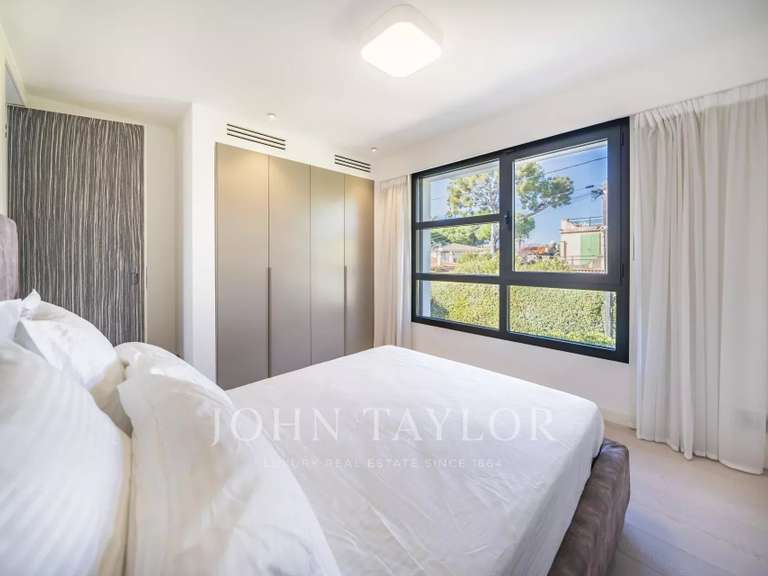 Propriété avec Vue sur mer Cap-d-antibes - 5 chambres - 320m²