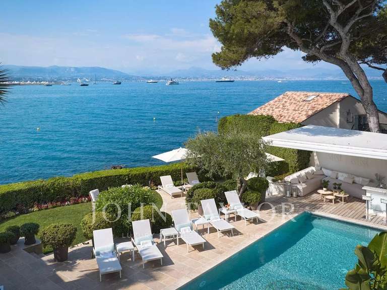 Propriété avec Vue sur mer Cap-d-antibes - 5 chambres - 408m²