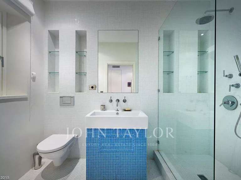 Propriété Cap-d-antibes - 6 chambres - 400m²