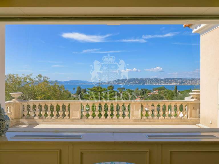 Propriété Cap-d-antibes - 555m²