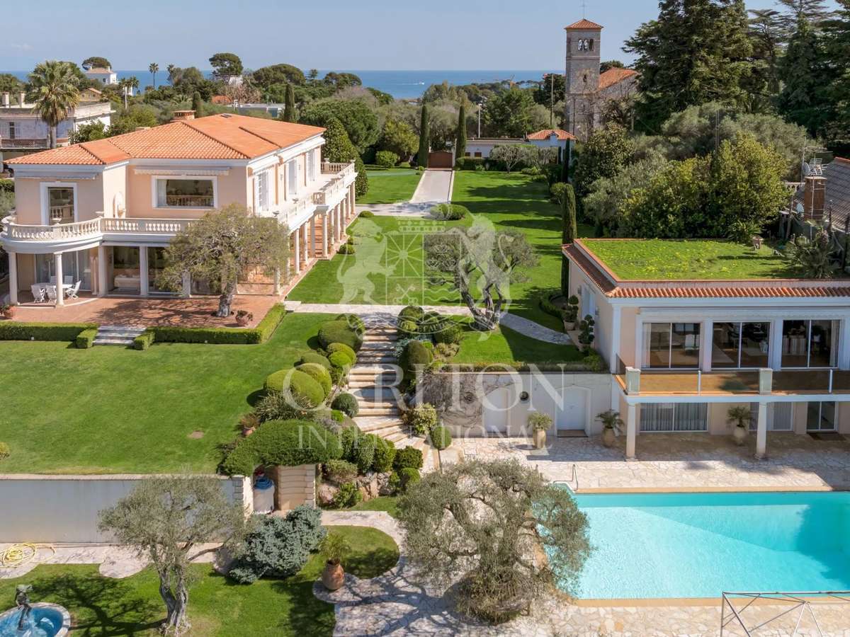 Propriété Cap-d-antibes