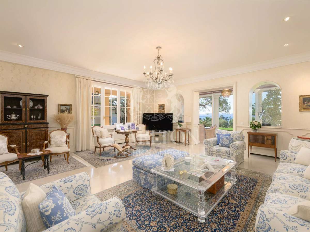 Propriété Cap-d-antibes